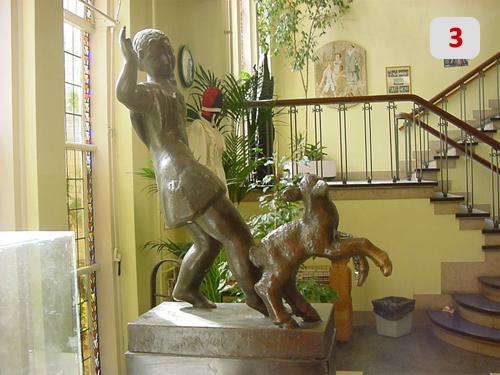 03_meisje-met-lammetje