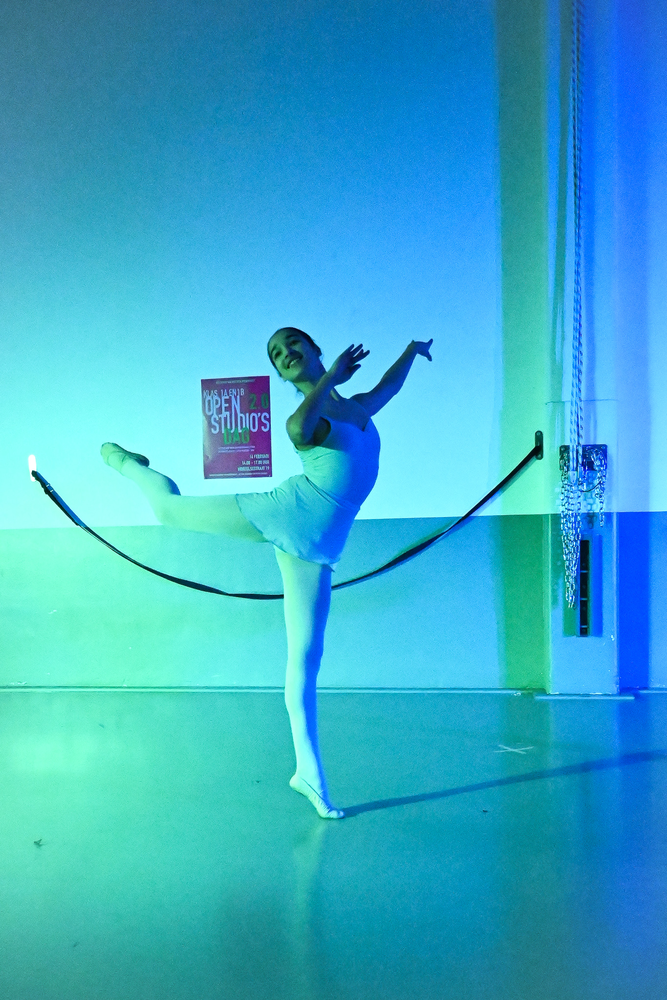 71DF768F-FC6C-44D2-A64B-2BF255F11663 2